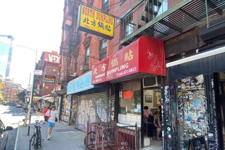 A photo of a store in Chinatown, New York.